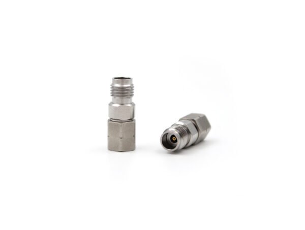 ADP-1.85M-2.4F-S: Adapter, 1.85mm Male to 2.4mm Female